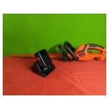Brand New 40 v  B&D Hedge Trimmer, Has Battery &