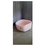 Infant Ball Pit - approx 29.5" diameter *appears
