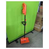 New 20v Snow Shovel 12 inch Path. Includes