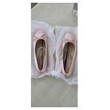 NEW Size 8-8.5 Women