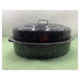 Enamel ware roasting pan