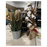 Fake corn dogs and cotton plants