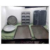 Baking Pans / Cookie Sheets / Pie Pans / and More