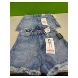 2 New Celebrity Pink Fray Hem Shorts 7/28