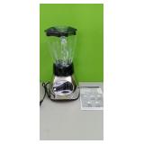 Oster Blender...Appears to be used .Plugged in