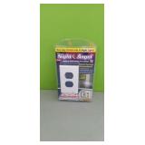 Lighted Wall-Outlet Coverplate