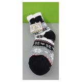 Ladies 6-10 Peace Non-Slip Slipper Socks