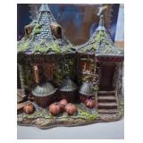 Harry Potter Hagrids Hut. Lights up, Battery
