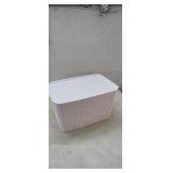 NEW Plastic Storage Bin w/ Lid, Large,
