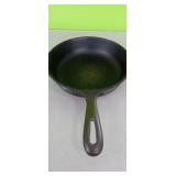 Wagner Ware  8 inch Skillet