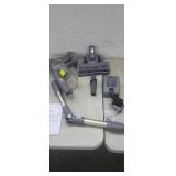 Kenmore Elite Cordless Stick Vacuum*used,