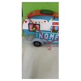 Solar Light-up Bird Feeder