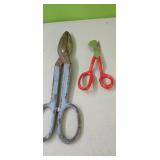 Duckbill Napping Shears and pair of tin shears
