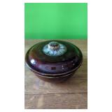 Hull Brown Drip Covered Casserole Dish