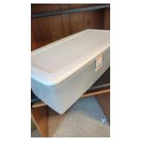 Sterilite 90 Qt Clear Tote  no Damage
