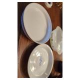 Corning Ware & Glass Bake covered Vegetable Dish