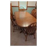 Beautiful Large Solid Oak Table & 6 Chairs Very