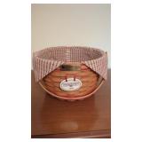 1999 Longaberger Homestead Basket with Liner &