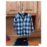 New kids 2 piece flannel set....size 4-5....cute