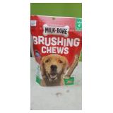 Milk Bone Brushing Chews ( chicken flavor)