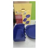 4 pc  Wilton Ultra-Flex Silicone Bakeware