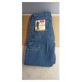 (New)  32x32  Wrangler Carpenter Pants.