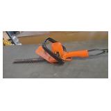 Black and Decker 16 inch single action hedge