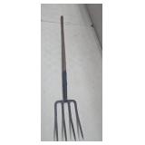 4 tine Pitch Fork, Hay Fork, Potato,  Farm Hand
