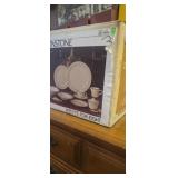 anchor hocking iron stone service for 8