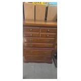 Broyhill Furniture 5 Drawer Chest of Drawers