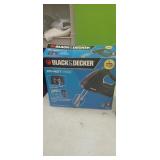 Black & Decker  Hand Mixer (Plugged in and tested
