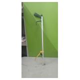 24" Reacher Grabber with magnet on end ( scissors