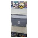 Sterilite 30 Gal Tote w/ Lid, Grey*used, has a