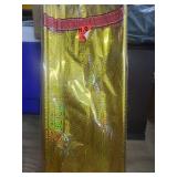 NEW 18.5" x 26" Gold Holographic/Metallic Gift