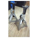 (2) 3 Ton Jack Stands.       Has been Used