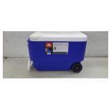 IGLOO Wheelie Cooler, 38 Qt, Blue*gently used,