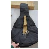 Padded Soft Guitar Case & StrapHas been Used,