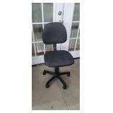 Computer Chair, Height Adjustable, Black*used,