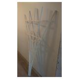 WHITE 6 FT. TALL FAN GARDEN TRELLIS