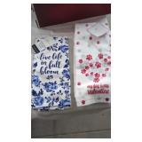 New Kitchen Towels and Cutting Board