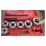 New  Ratchet Pipe Threader Kit Set Portable W/6