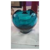 Vintage 1960s Viking Art Glass Blue Rose Bowl 4"