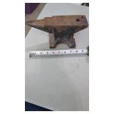 Anvil.    Approx 9" Long