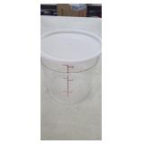 NEW 6 Qt Food Storage Container w/ Lid