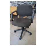 Nice Roll Around Padded Office Chair Adjustable