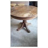 Estate. Old Round Oak Table