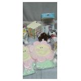 Mixed Easter Lot, toys, gifts hard books floating