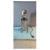 Hamilton Beach Classic Drink Master .Plugged in