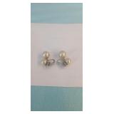 *Estate * Trifari Pearl Clip Earrings
