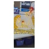Light-Up Nativity Yard Decor*appears gently